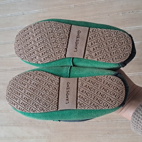 Lands' End Kids' Fuzzy Lined Suede Leather Moccasin Slippers Robot Design - Picture 5 of 10